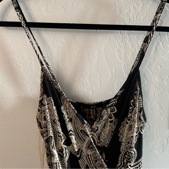 BOHO Strappy Jumpsuit Size Small. Gently used in excellent condition! - Picture 5 of 12